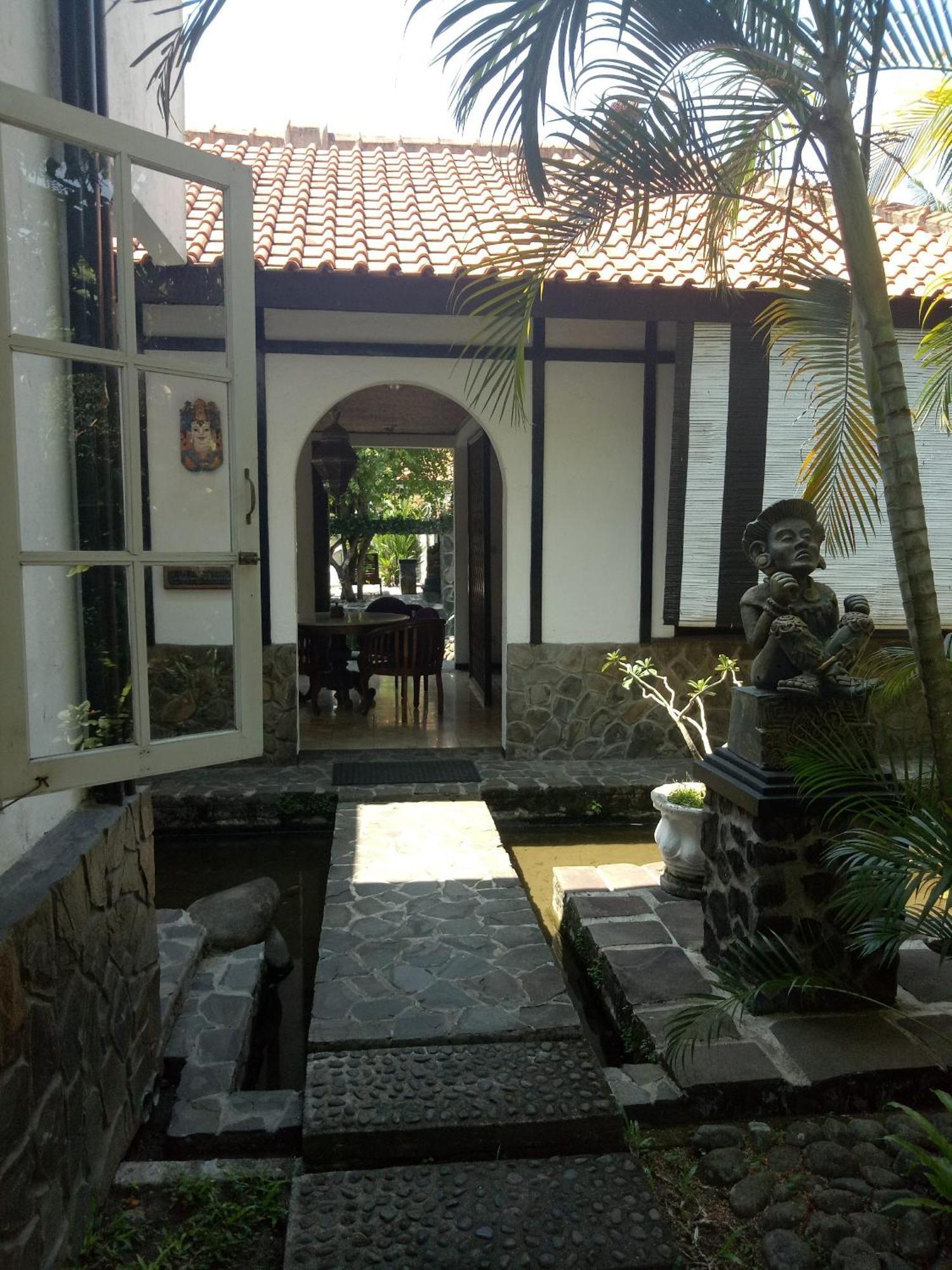 Adams Homestay Pangandaran Extérieur photo