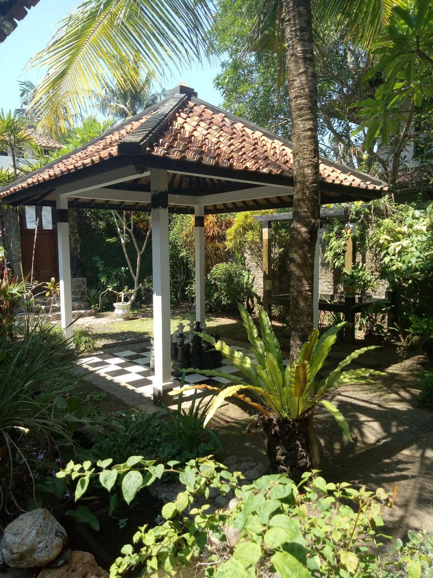 Adams Homestay Pangandaran Extérieur photo